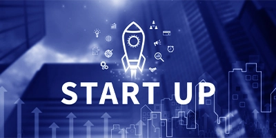 Startup growth illustration with rocket icon symbolizing startup tech mentoring